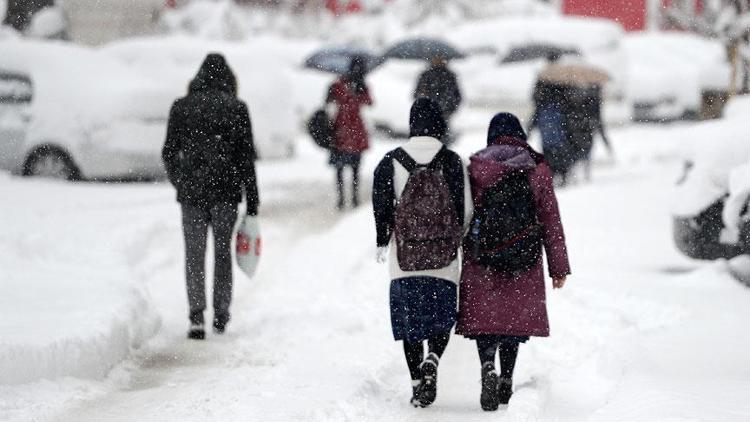 Hangi illerde okullar tatil edildi İşte kar tatili olan iller