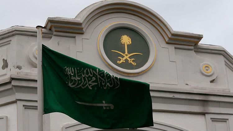 Suudi Arabistan Büyükelçiliği Bangkok Havalimanında genç kızı alıkoydu