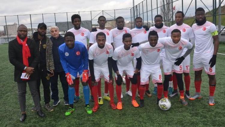 Türkiye’deki ilk Afrikalı futbol kulübü, dernekleri için onay bekliyor