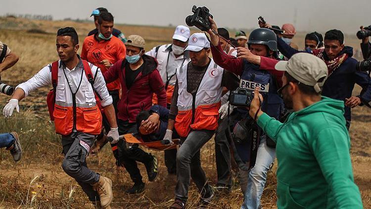 İsrail askerleri Batı Şeriada 8 Filistinliyi yaraladı