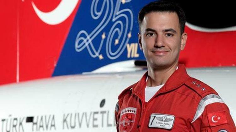 Türk Yıldızları pilotu ve 20 asker FETÖden tutuklandı