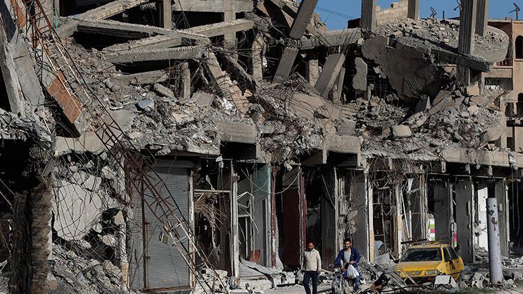 Son dakika... DEAŞ Suriyenin doğusuna saldırdı
