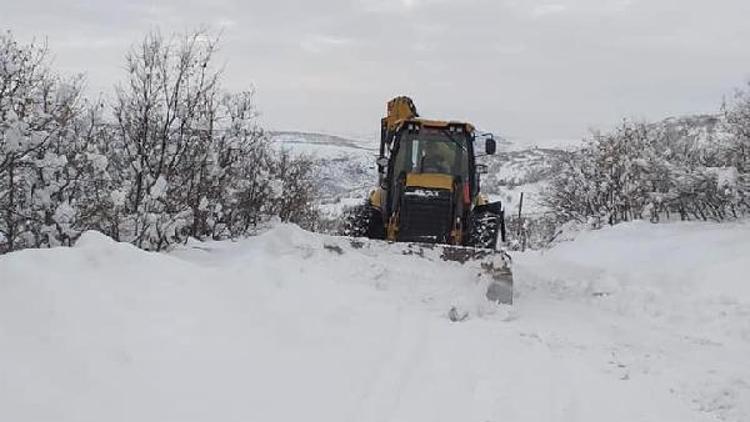 Elazığda, 179 köy yolu ulaşıma kapandı