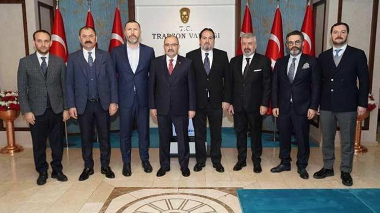 Trabzonspor yöneticilerinden Vali Ustaoğluna ziyaret