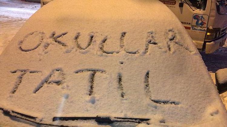 Hangi illerde okullar tatil edildi Birçok kentte eğitime kar tatili molası