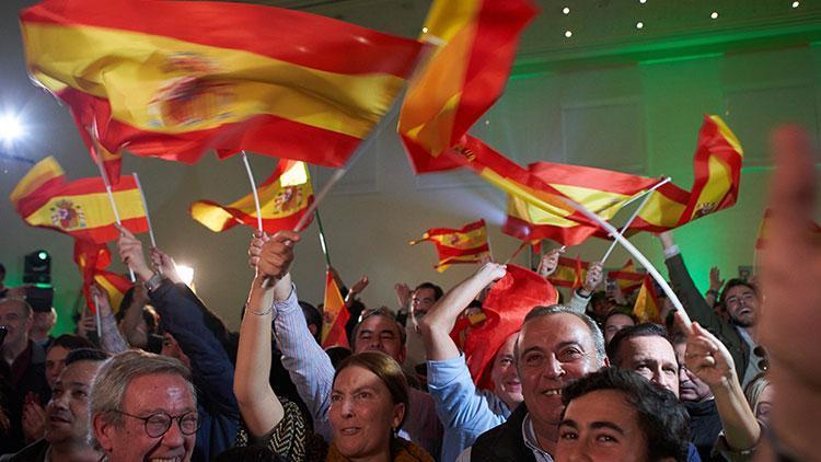 İspanyada Franco sonrası bir ilk