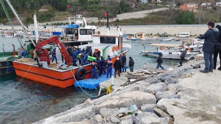 Sinop açıklarında balıkçı teknesi battı: 1 ölü, 1 kayıp, 2 kişi kurtarıldı