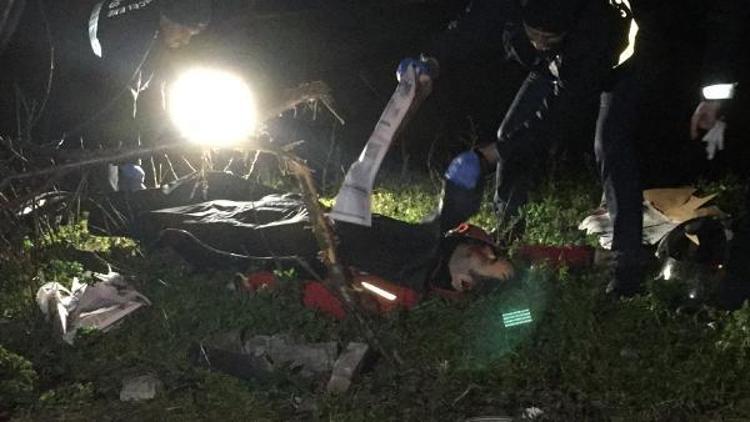 Yoldaki çukura giren kuryenin motosikleti ağaca çarptı: 1 ölü
