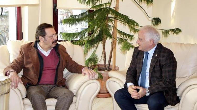 TOBB Başkanı Hisarcıklıoğlu, YTSOyu ziyaret etti