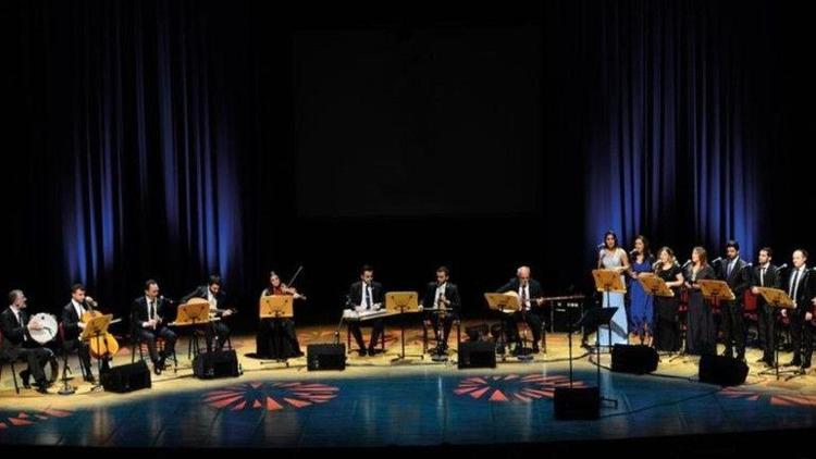 CRR Türk Müziği Topluluğundan konser