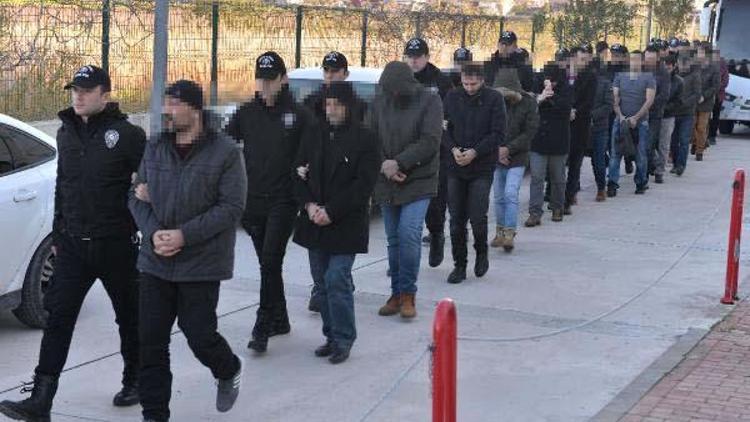 Adana merkezli FETÖ operasyonunda 38 asker adliyede