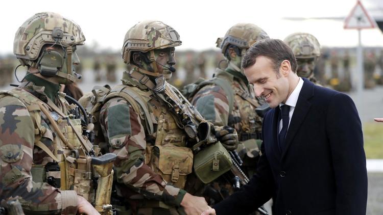 Macron: Münbiçte ABD askerlerinin ölümü DAEŞin bitmediğini gösteriyor