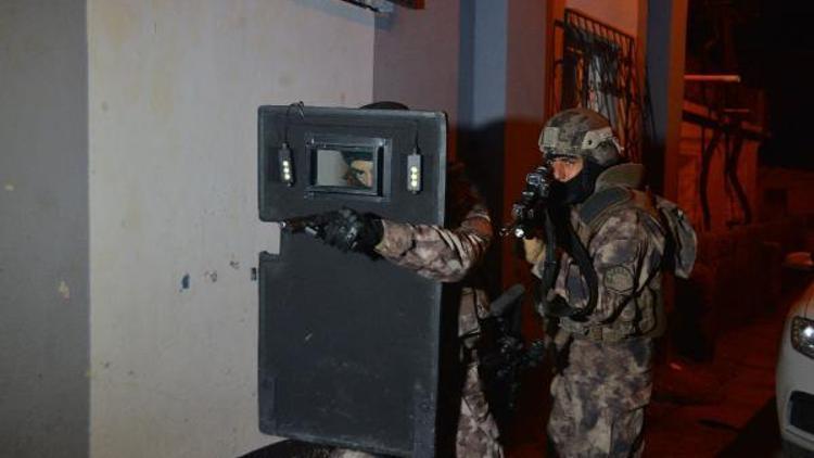 Adana merkezli 3 ilde PKK operasyonu: 7 gözaltı
