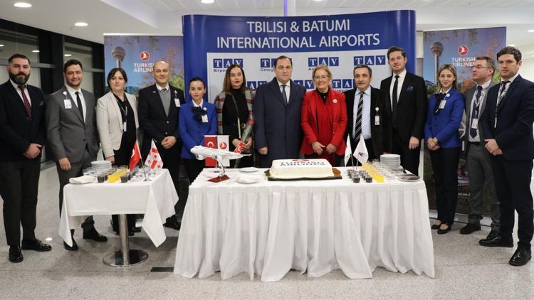 THYnin Ankara-Tiflis direkt uçuşları başladı