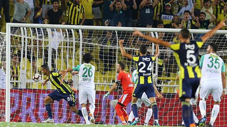 Bursaspor evinde Fenerbahçeyi 10 maçtır yenemiyor