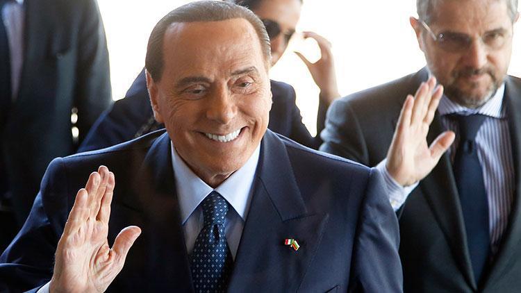 Eski İtalya Başbakanı Berlusconi, AP seçimlerinde aday olacak