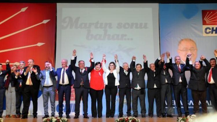 CHP, Yalovada başkan adaylarını tanıttı