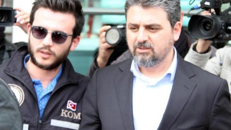 3.5 kilo altınla Umreye gitmek isteyen Sami Boydak, havalimanında gözaltına alındı