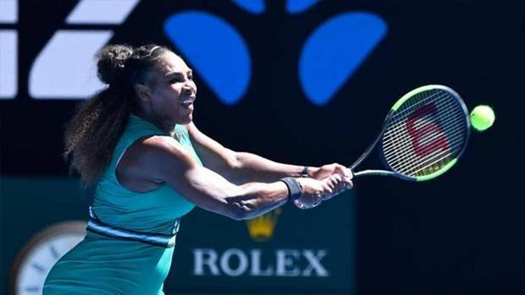 Serena Williams, dünya 1 numarası Halepi eledi