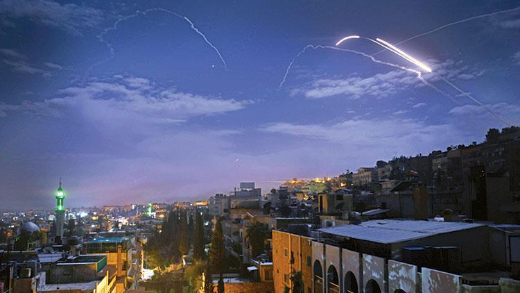 İsrail: İran’ı Suriye’de vurduk