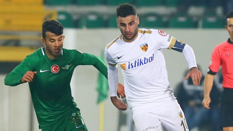 Akhisarspor çeyrek finalde