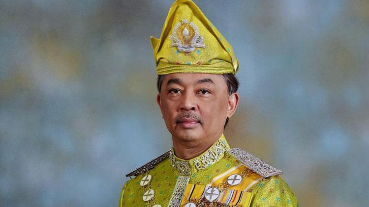 Malezyanın yeni kralı Tengku Abdullah oldu