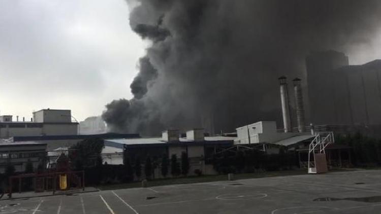 Güngörende fabrika yangını
