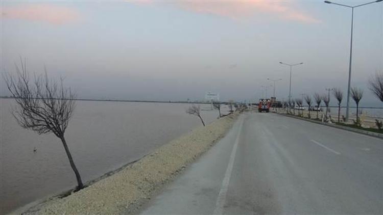 Hatay Havalimanı yolu 2 hafta sonra trafiğe açıldı