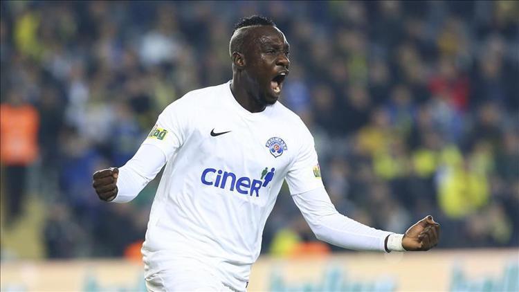 Galatasarayın yeni transferi Mbaye Diagne kimdir İşte Mbaye Diagnenin biyografisi