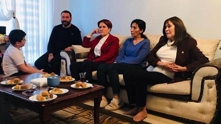 Akşener ve Taşdelen’den taziye ziyareti