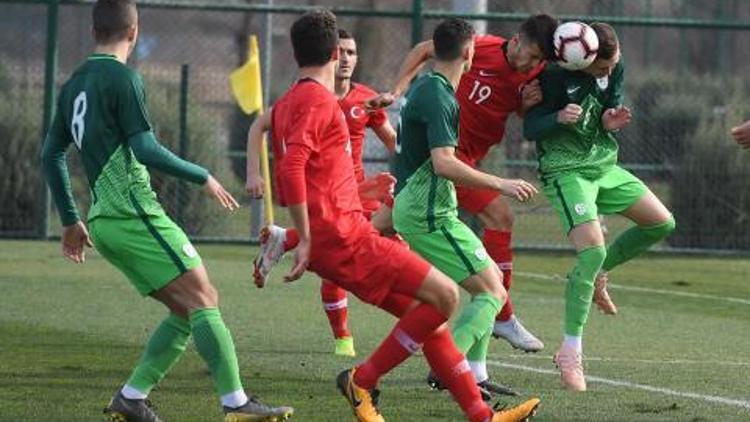 U19 Milli Futbol Takımı, Slovenyaya kaybetti