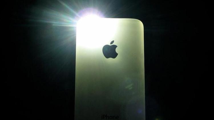 iPhone X ve iPhone XSlerde flaş ışığı kabusu