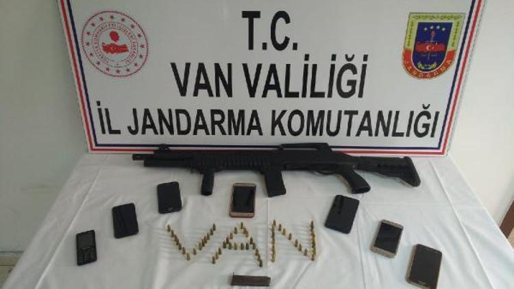 Vanda PKK operasyonu: 13 gözaltı