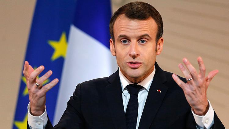 Fransa Cumhurbaşkanı Macron: Ben de sarı yelekliyim