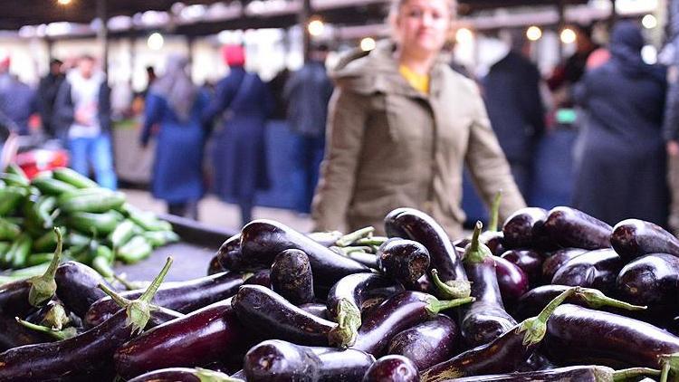 Çiftçiler patlıcandaki pahalılığın nedenini açıkladı