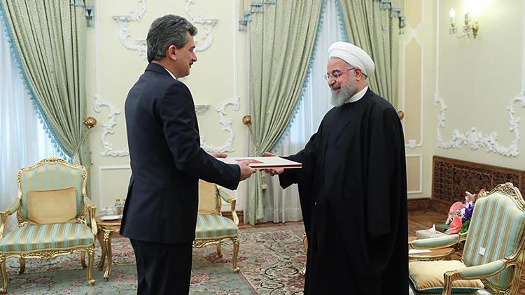 Tahran Büyükelçisi Örs, Ruhaniye güven mektubunu sundu