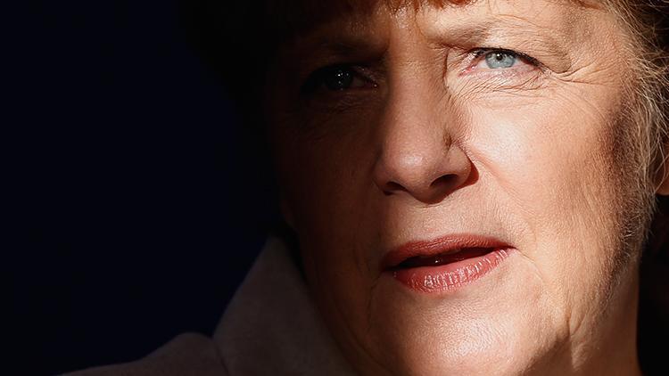 Merkel, Facebook hesabını kapatıyor