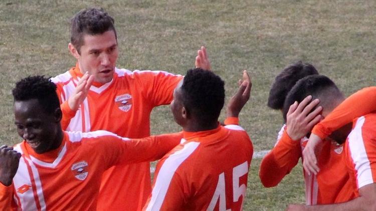 Adanaspor, Afyon deplasmanında rahat kazandı