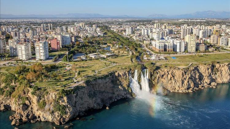 Yabancı nüfus oranında Antalya üçüncü sırayı aldı