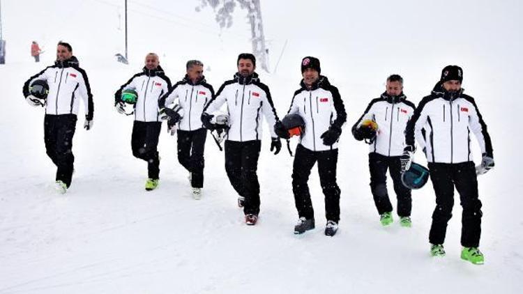 Türkiye Senkronize Kayak Milli Takımı, dünya şampiyonasına hazırlanıyor