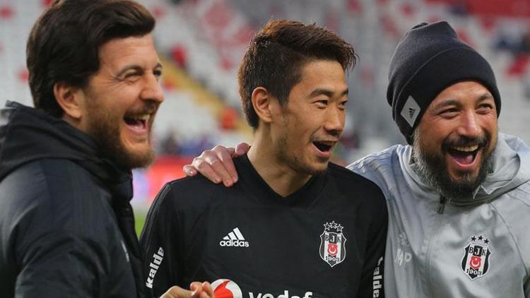 Son dakika Beşiktaş, İlhan Mansız ile yolları ayırdı