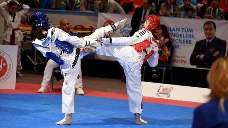 Türk taekwondoculardan müthiş başlangıç