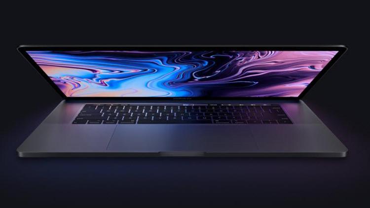 Macbook Proların hoparlörlerini patlatan hataya dikkat