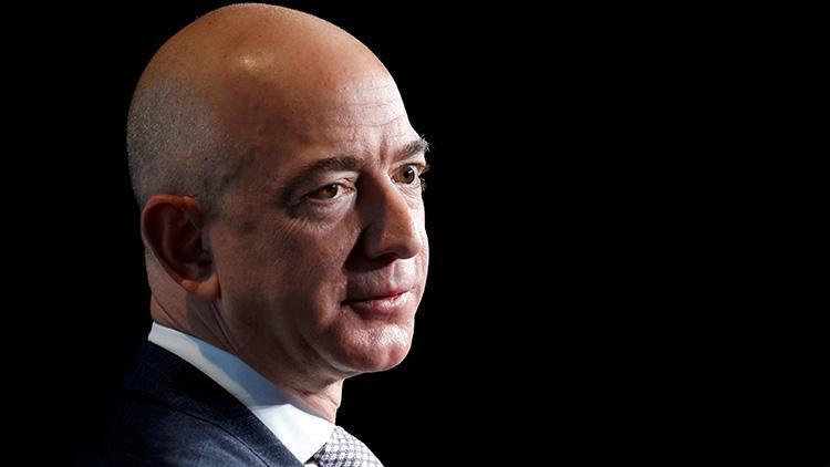 Amazon CEO’su Jeff Bezos’a çıplak fotoğrafla tehdit iddiası
