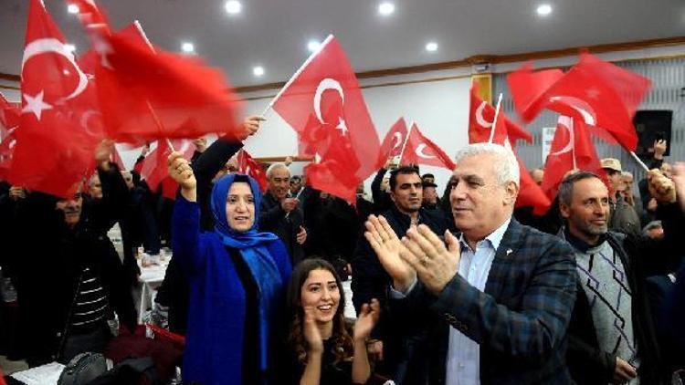 Başkan Mustafa Bozbey Yenişehir’de gövde gösterisi yaptı