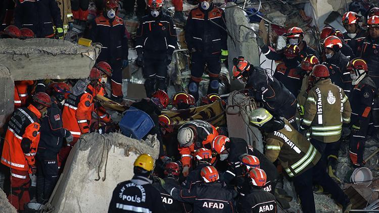 İstanbul Valiliğinden Kartaldaki çöken binaya ilişkin açıklama