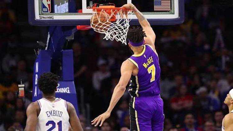 Philadelphia 76ers, Lakersa fark attı