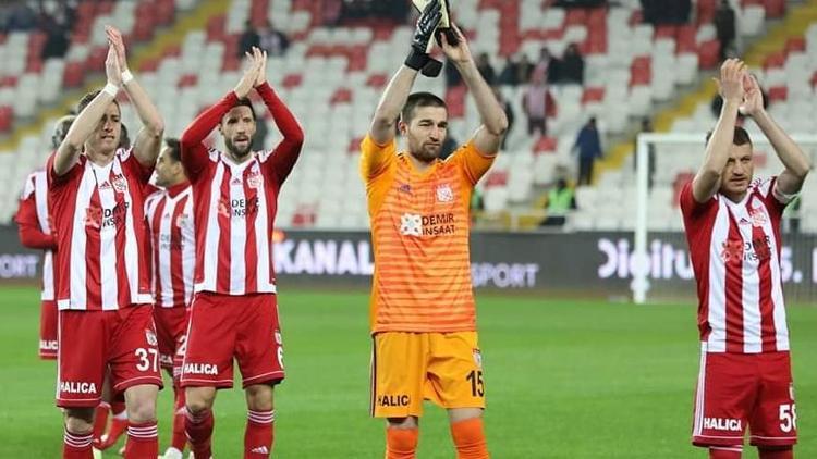 Sivasspor evinde kaybetmiyor 9 maç oldu...