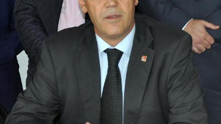 CHP Turgutlu ilçe yönetimi görevden alındı