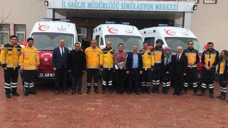 Elazığa tam donanımlı 3 yeni ambulans